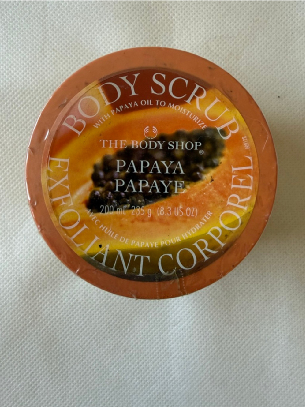 NWT THE BODY SHOP PAPAYA SCRUB 200 ML, 8.3 OZ, ORIGINAL FORMULA, RARE Sealed - Picture 2 of 7